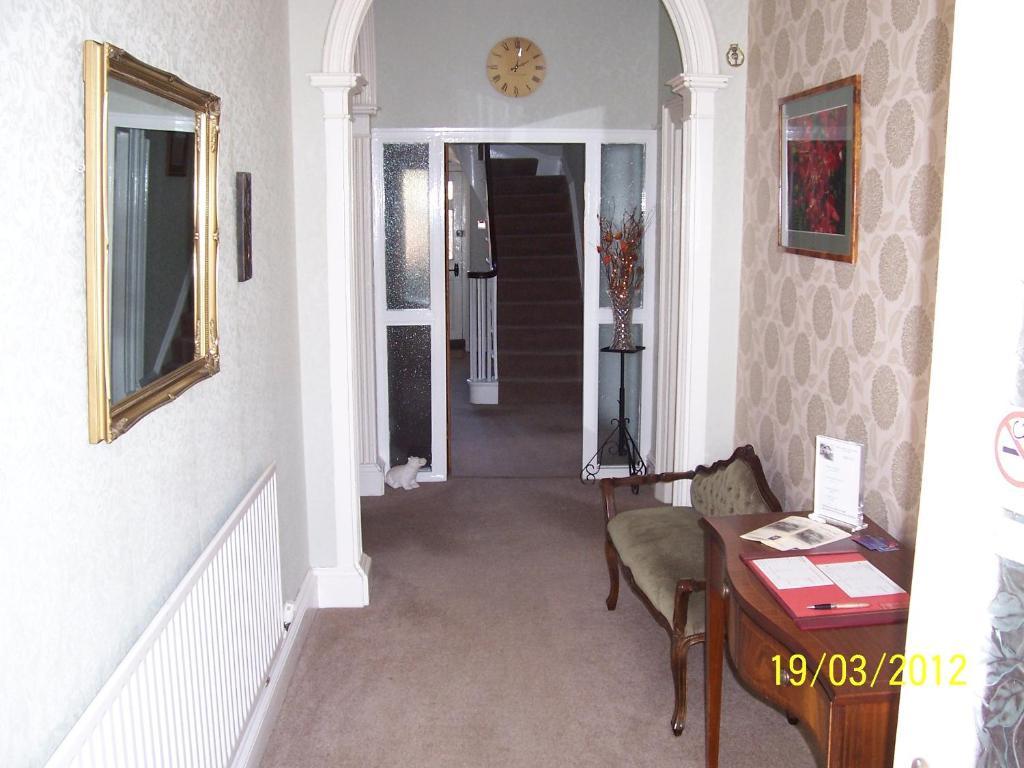 Beechwood House B & B มาร์เก็ตเรเซน ภายนอก รูปภาพ